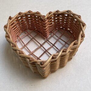 Heart Shaped Wicker Basket Gift Home Decor Love Party Valentines Farmhouse